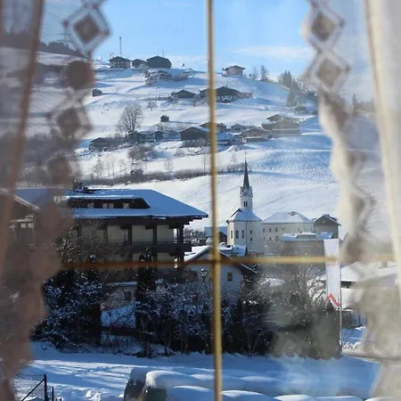 Appartementhaus Egger Апартаменты Капрун